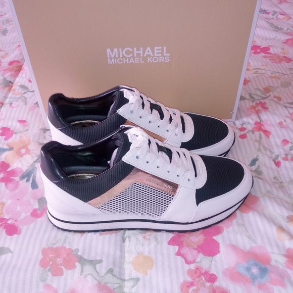 Michael Kors Billie Trainer Sneakers - Picture 4 of 10